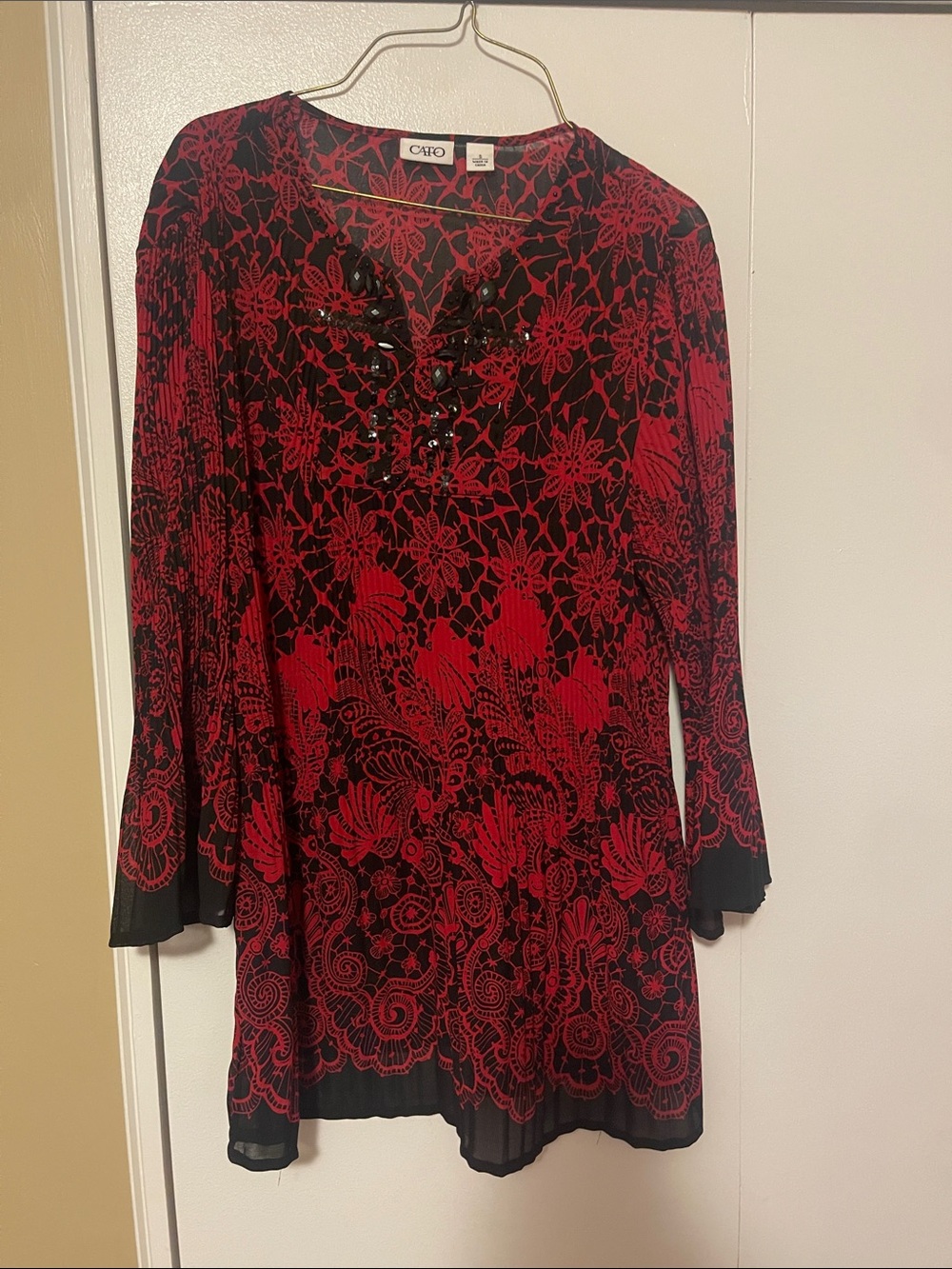 Cato Red and Black Lace-Print V-Neck Tunic with Beaded Detail